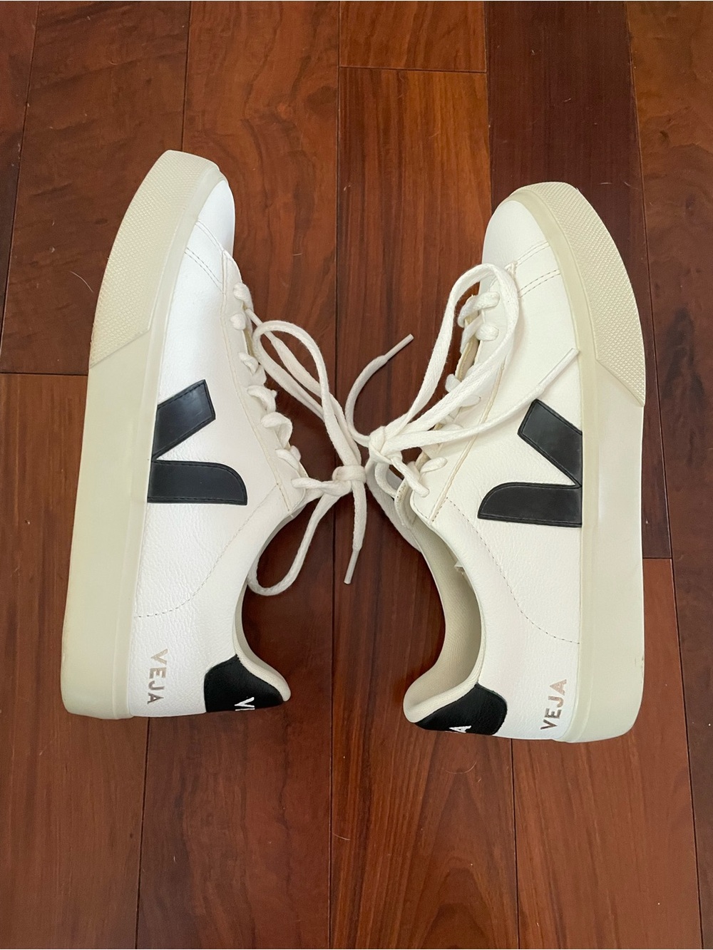 VEJA Campo leather white and black sneakers